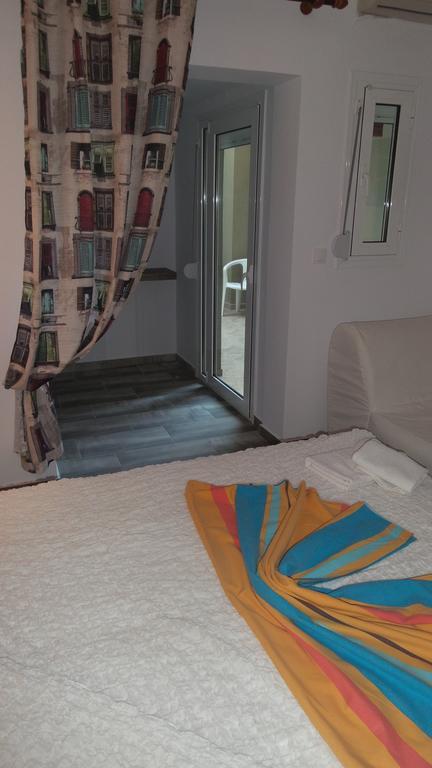 House Roula Hotel Neos Marmaras Luaran gambar