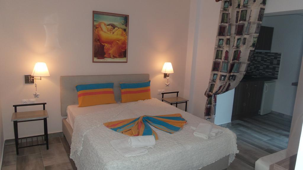 House Roula Hotel Neos Marmaras Luaran gambar